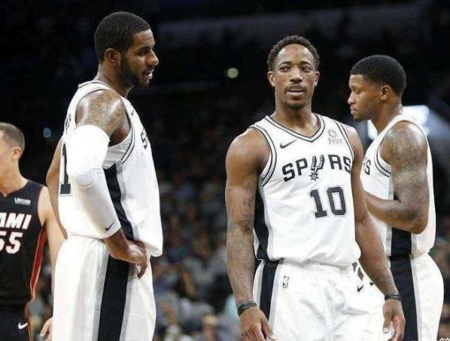 三位申花外援合约将到期，下轮亚冠或迎来告别战，特谢拉意外领衔（申花三外援合同临近到期，亚冠下轮或成告别之战，特谢拉意外领衔）