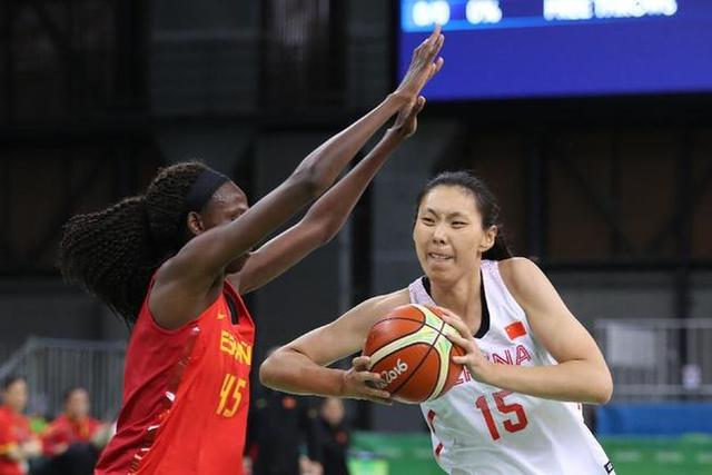 TA：桑德兰的定位球战术取得成效，阿森纳需要更好的控制比赛（TA：桑德兰定位球奏效，阿森纳需加强比赛掌控）