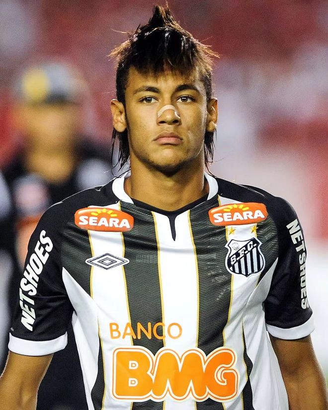 CIES列2021年来转会盈利榜：法鹰2.86亿欧居首，布莱顿第二（CIES发布2021年以来转会净盈利榜：法鹰净赚2.86亿欧登顶，布莱顿位居第二）