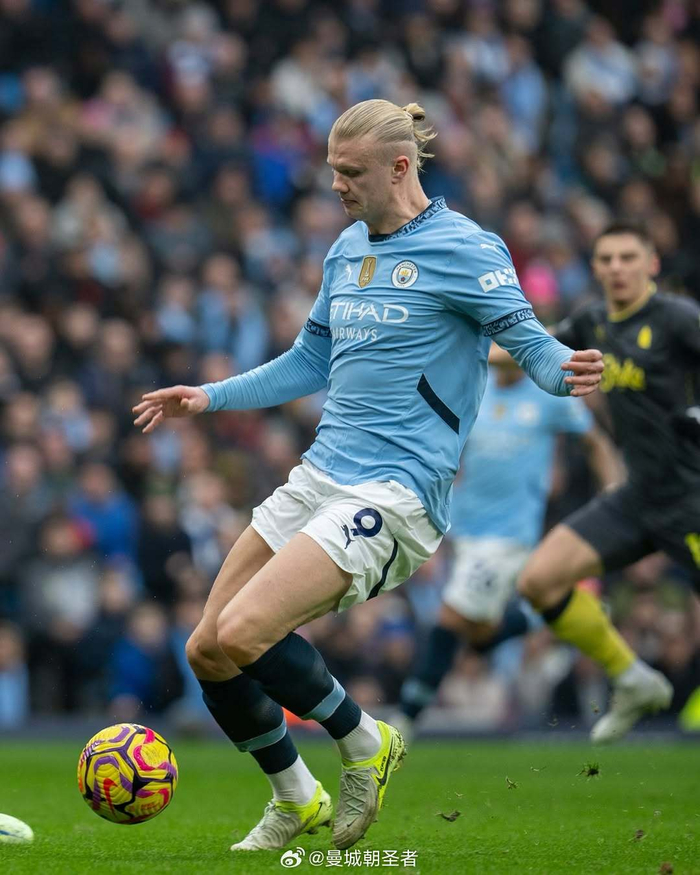 英国机构开狼队新帅赔率：罗杰斯居首，滕哈格紧随其后（英国机构公布狼队新帅赔率：罗杰斯领跑，滕哈格紧追其后）