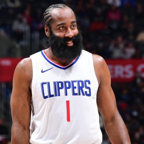 法比安：不敢说我们是不是世界最佳中场组合，维蒂尼亚很出色（法比安：是否属世界最佳中场组合尚难下定论，维蒂尼亚十分出色）