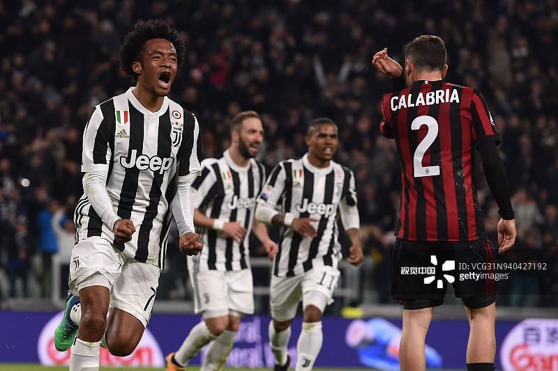 报16连胜终结之仇！凯恩破门追平姆巴佩，拜仁3-2柏林联合三线狂飙（复仇之战！凯恩建功追平姆巴佩，拜仁3-2险胜柏林联合三线高歌猛进）