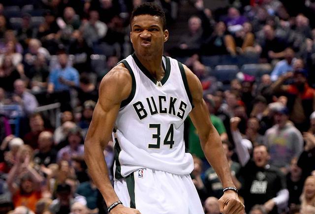 齐沃：要振作和学习，足球和生活总会有转机；伤员周日难复出（齐沃：保持积极学习，球场与人生终会迎来转机；多名伤员周日恐难登场）