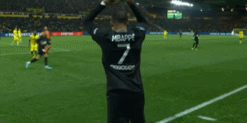 早报：维拉击败曼联延续十连胜（晨报：维拉力克曼联，豪取十连胜）